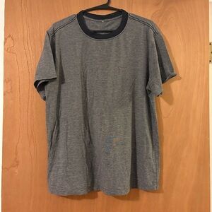 lululemon athletica Gray Short Sleeve Tee